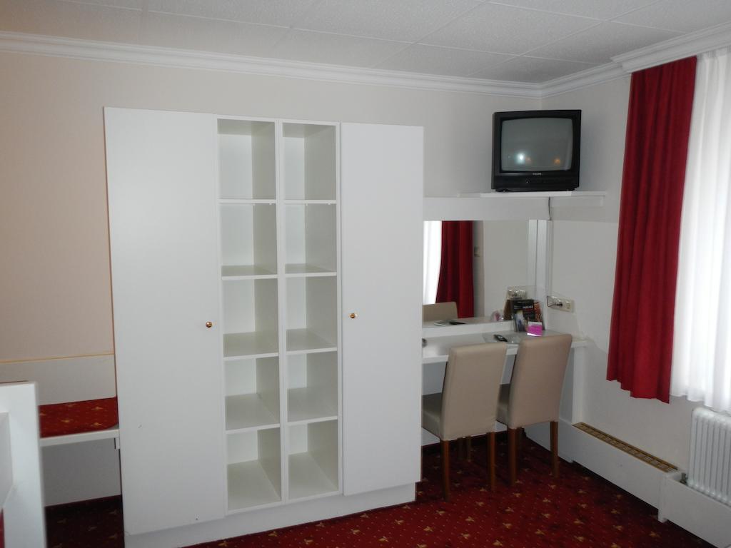 Pension Pharmador Vienna Exterior photo