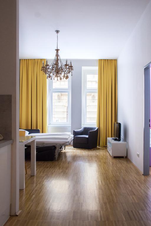 Pension Pharmador Vienna Exterior photo