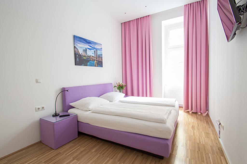 Pension Pharmador Vienna Exterior photo