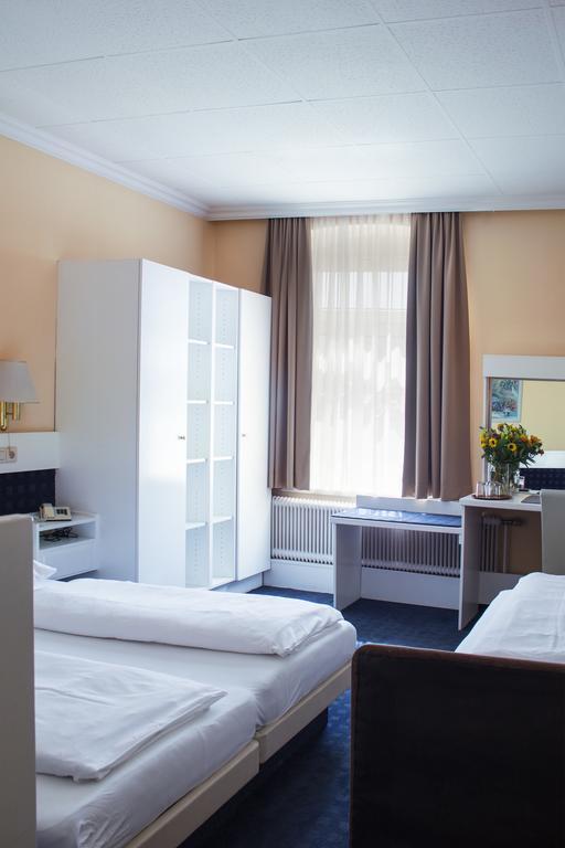 Pension Pharmador Vienna Exterior photo