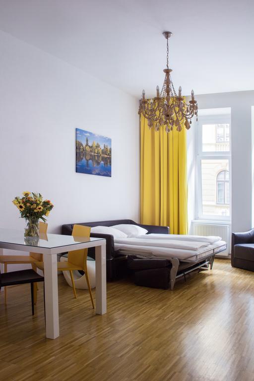 Pension Pharmador Vienna Exterior photo