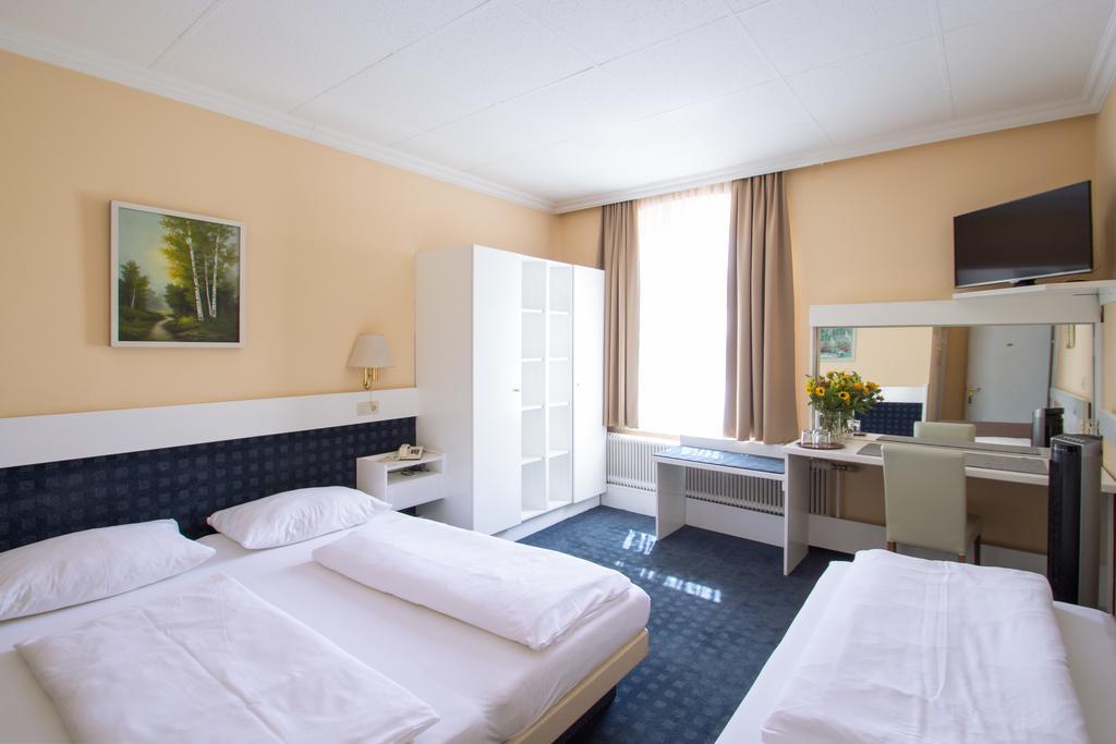 Pension Pharmador Vienna Exterior photo