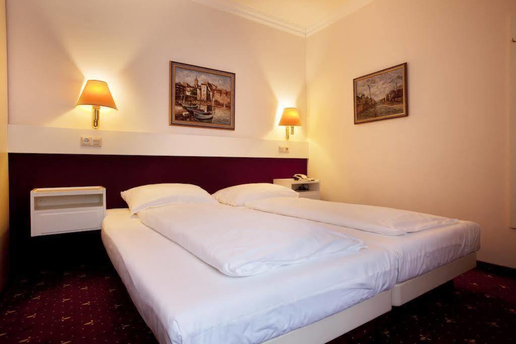 Pension Pharmador Vienna Exterior photo